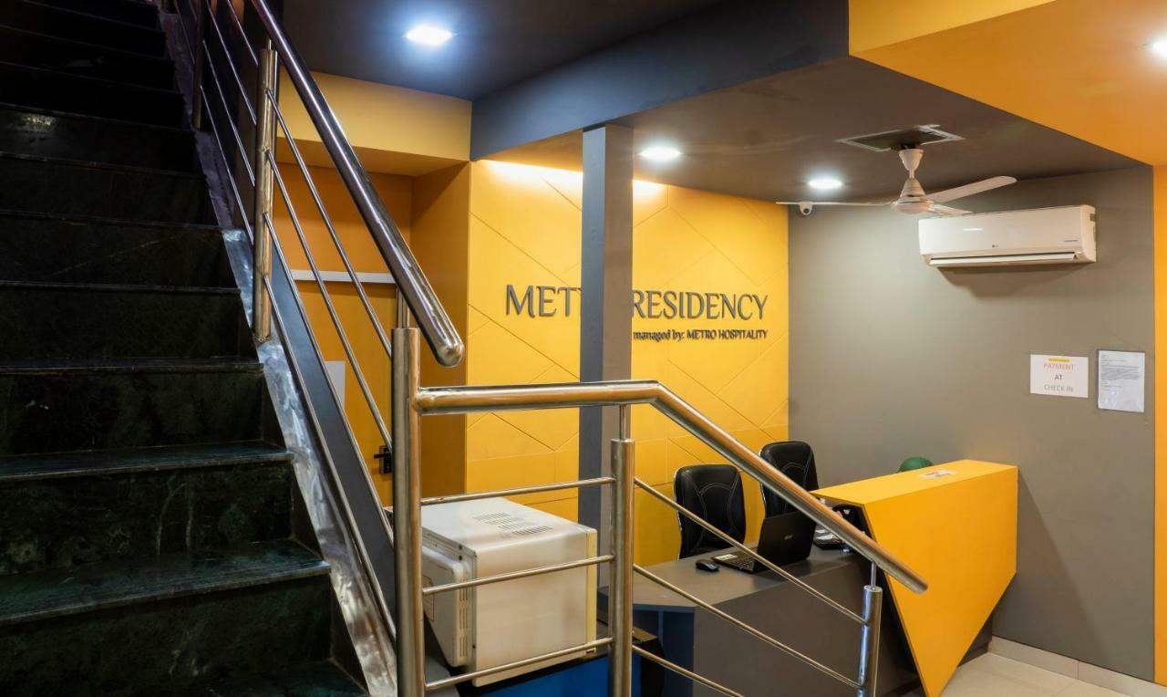 Oyo Flagship 13885 Metro Residency Ξενοδοχείο Βομβάη Εξωτερικό φωτογραφία